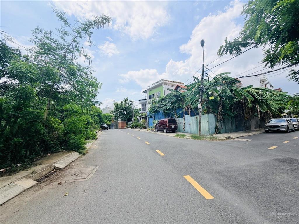 Đất khu biệt thự sân vườn dương quảng hàm, 1110m2, 36x35m, gần cityland, emart phan văn trị, 85tr/m