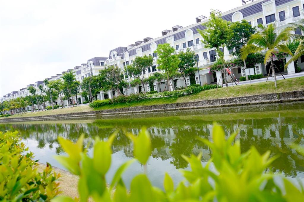 Bán căn liền kề mặt sông tại an lạc green symphony, giá 18 tỷ,  0902 137 ***