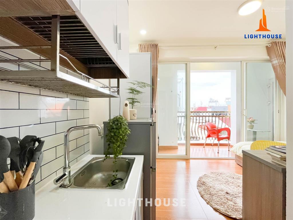 Căn hộ balcony riêng ngay cộng hòa, k300, hoàng hoa thám tân bình