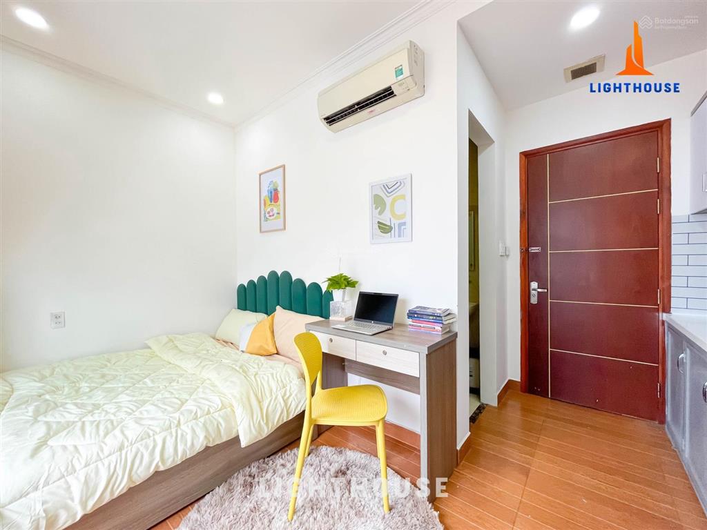 Căn hộ balcony riêng ngay cộng hòa, k300, hoàng hoa thám tân bình