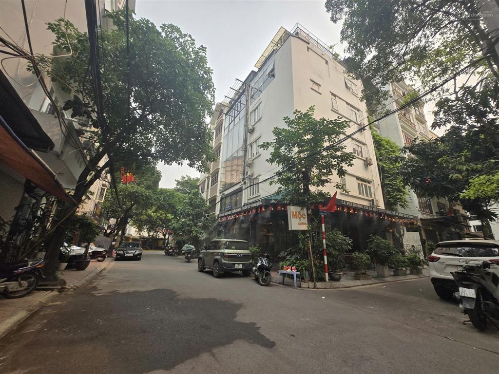 Chính chủ gửi bán gấp nhà 112m2 ngõ 193 phố trung kính phân lô 2 ô tô tránh giá 33 tỷ