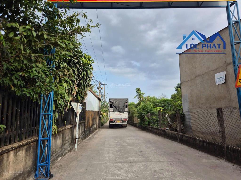 S141 bán đất xây dựng xưởng 15.000m2 phước tân đồng nai. giá chỉ 2,2 triệu/m2.