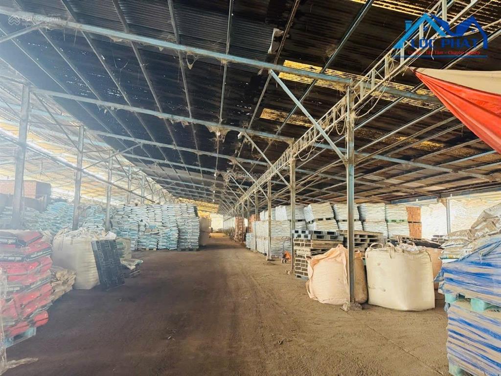 Bán xưởng 20.000m2 p hố nai  đồng nai. giá chỉ 55 tỷ .