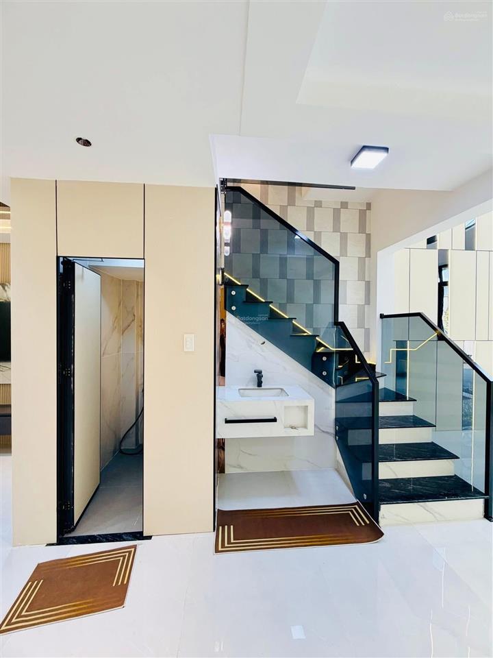 4.2x13m, bán nhà mới 5 tầng, hẻm ô tô, 368/ nguyễn văn lượng, p16 gò vấp, 8 tỷ 2 (ngay cityland)