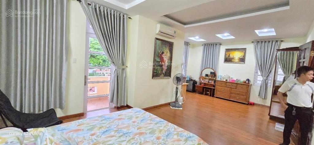 Biệt thự khu phương nam  phường 8  vũng tàu  kt 11,5x17m  cách biển bãi sau chỉ 500m  giá 27tỷ