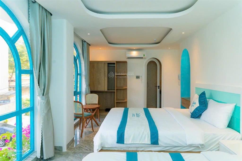 Chủ cần tiền bán khách sạn đẹp 7 tầng đang kd tốtcăn góc 2 mặt tiền phan huy íchvũng tàugiá 25tỷ