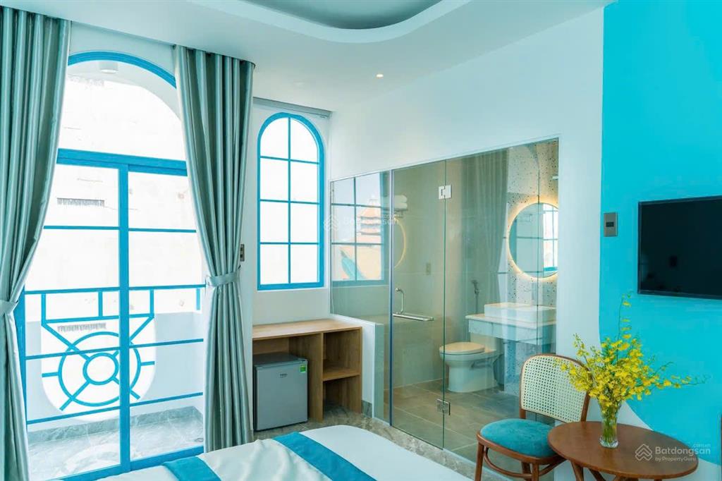 Chủ cần tiền bán khách sạn đẹp 7 tầng đang kd tốtcăn góc 2 mặt tiền phan huy íchvũng tàugiá 25tỷ