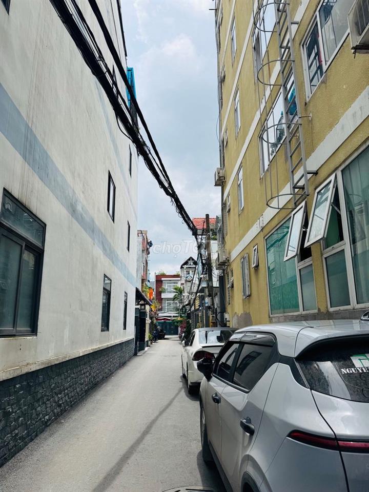 Bán nhà Gò Vấp, hẻm xe hơi Quang Trung, gần Vincom, 45M2, 5.5 tỷ TL