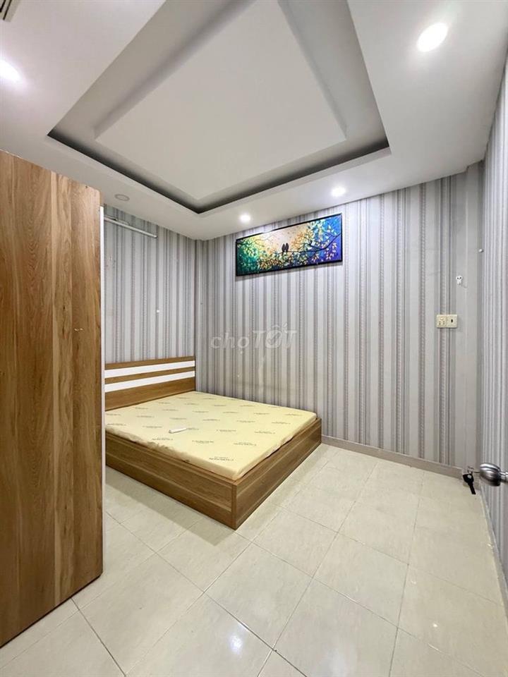 Bán nhà Gò Vấp, hẻm xe hơi Quang Trung, gần Vincom, 45M2, 5.5 tỷ TL
