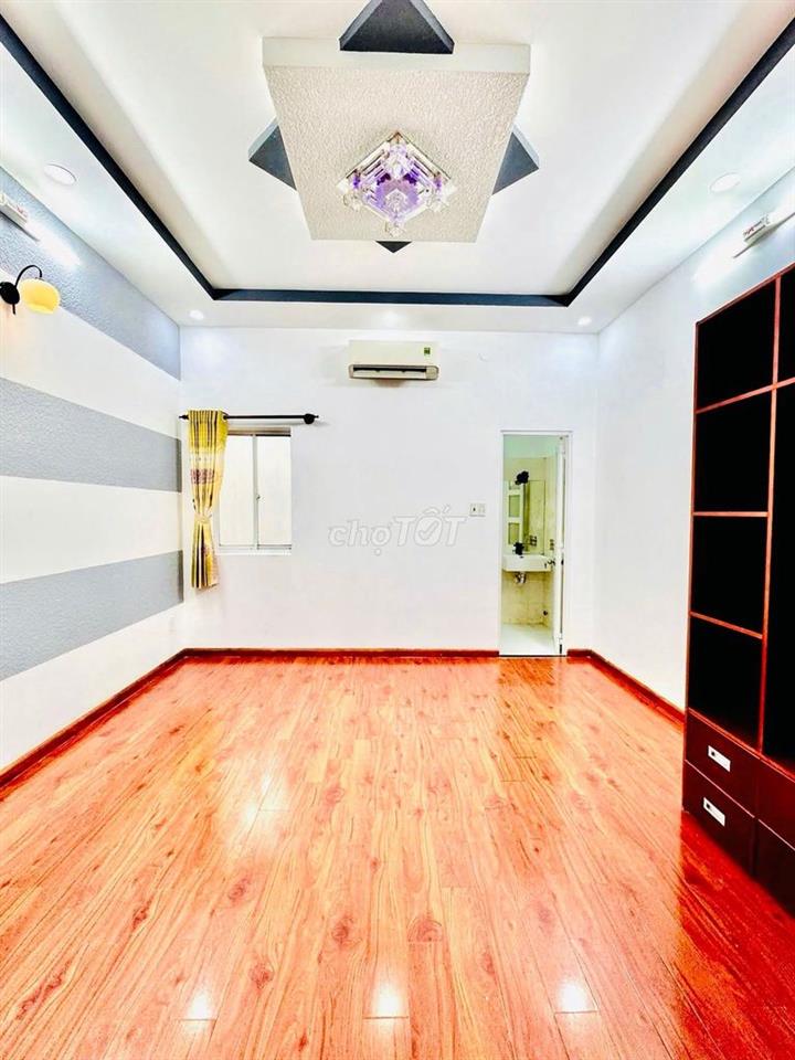 Bán nhà Gò Vấp, hẻm xe hơi Lê Văn Thọ,gần chợ Hạnh Thông Tây,60M2, 7.4