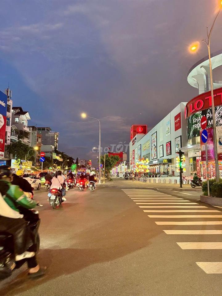 4❌10m, BÁN NHÀ NGUYỄN VĂN LƯỢNG, HXH, P17 GÒ VẤP, 3 TỶ HƠN gần Sân bay