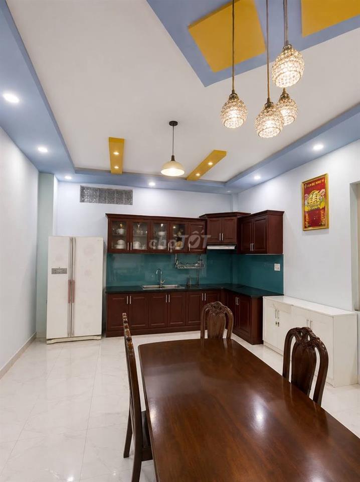 Bán nhà hẻm xe hơi Phạm Văn Đồng, giáp Bình Thạnh, Phú Nhuận, 80M2, 9t