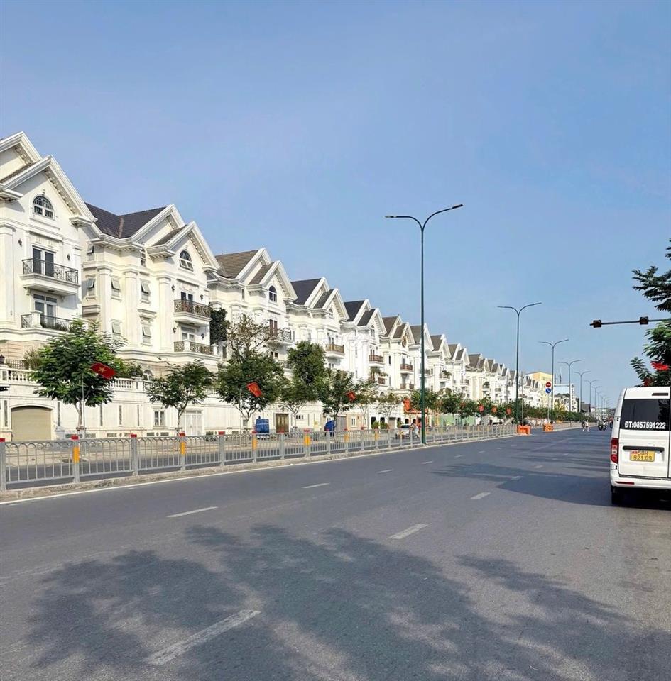 Bán nhà Gò Vấp, Hẻm xe hơi Dương Quảng Hàm, nhà đẹp 3Pn,44M2, 3.9tỷTL 