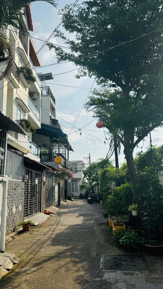 Bán nhà Gò Vấp, hẻm xe hơi Nguyễn Văn Công, gần CV Gia Định, 65M2, 6.6