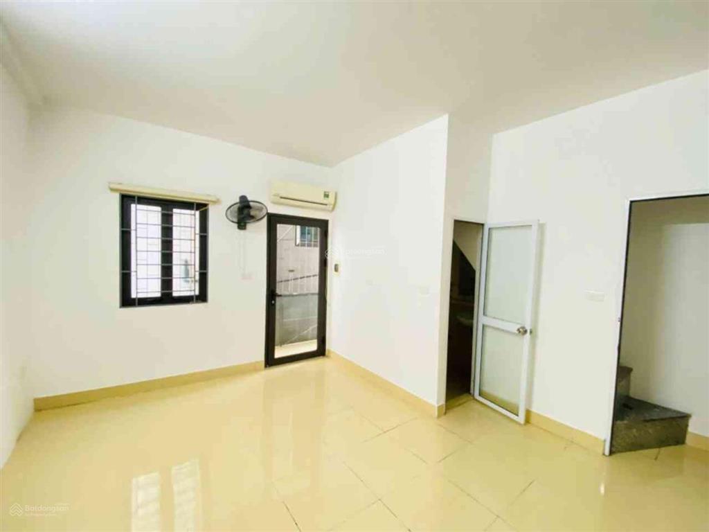 Định công thượng  lê trọng tấn, 25m2 4 tầng mặt tiền 4m giá 5 tỷ, lô góc 2 mặt ngõ, thông khắp ngả