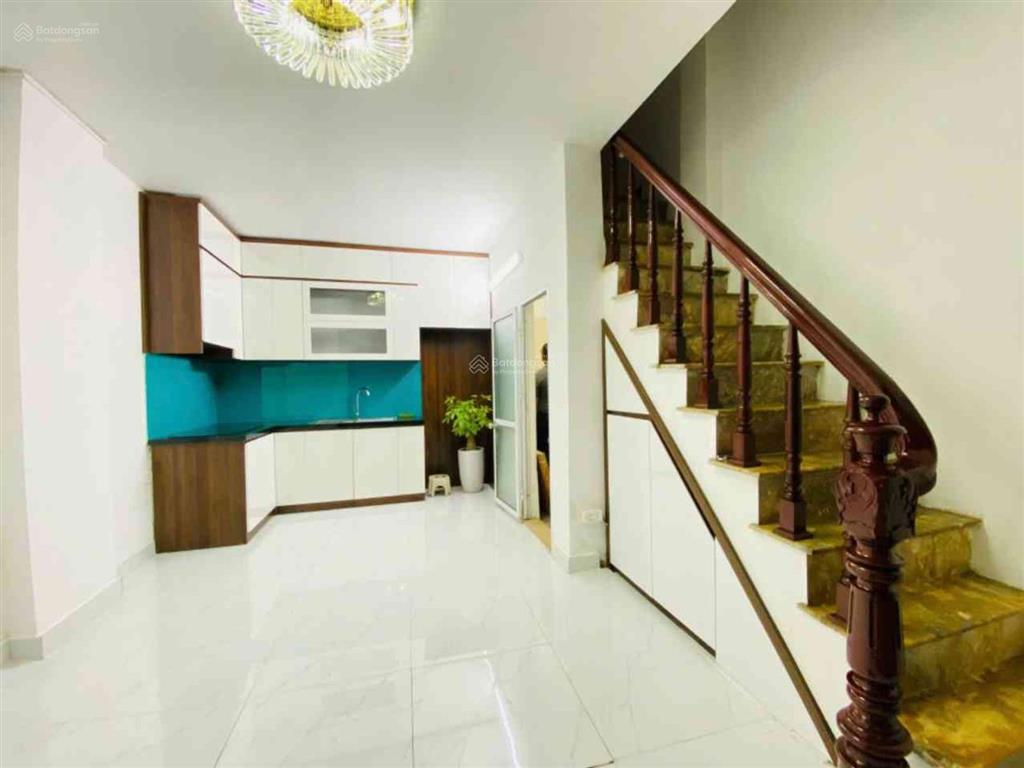 Định công thượng  lê trọng tấn, 25m2 4 tầng mặt tiền 4m giá 5 tỷ, lô góc 2 mặt ngõ, thông khắp ngả