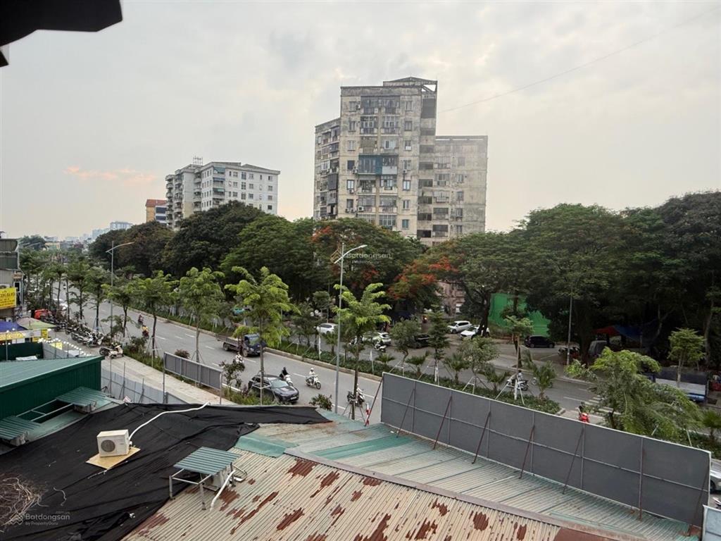 Siêu phẩm ô tô đỗ cửa  định công  lô góc  ngõ thông  tiềm năng tăng giá cao  ko quy hoạch
