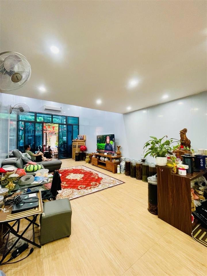 Ô tô đỗ cửa  phố định công thượng  lô góc  không quy hoạch  kinh doanh cho thuê đỉnh