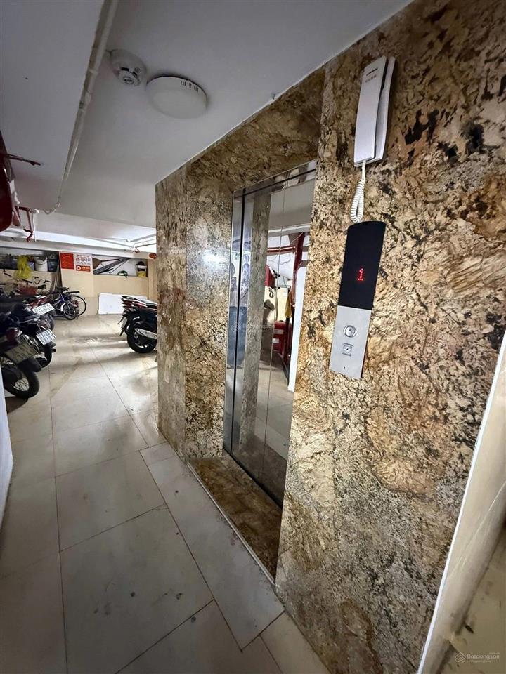 Căn hộ dòng tiền văn quán  77m2 mt4,8mgiá 29,5 tỷmặt phố thang máy 130tr/tháng