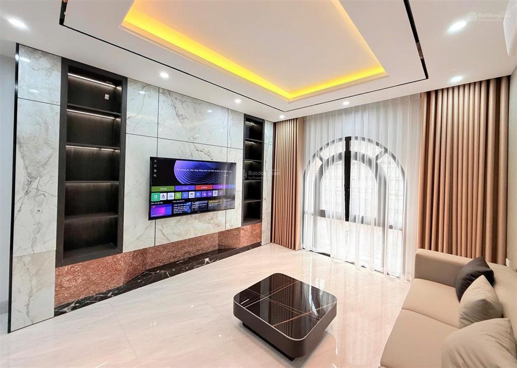 Bán phân lô trần duy hưng  trung kính  65m2  mt 4,2m, giá 29,7 tỷ  thang máy  kinh doanh