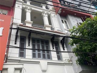 Bán nhà mặt hồ trung kính 100m2  mt4,5m  giá 37,5 tỷ  sát vành đai 2.5 & metro!