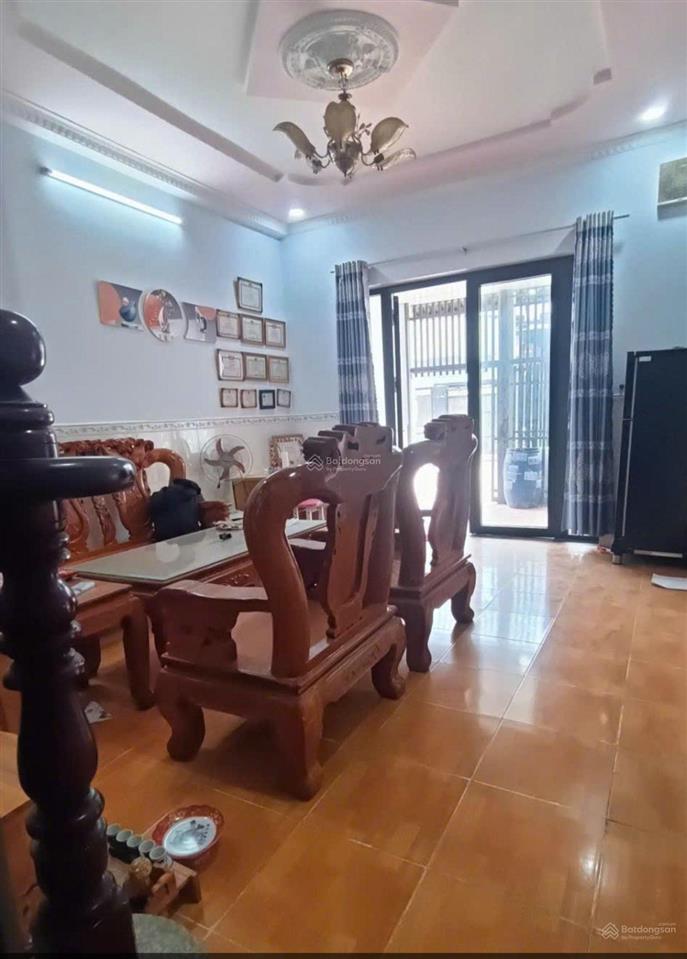 Nhà hẻm xe hơi 8m dĩ an chỉ 2,3 tỷ