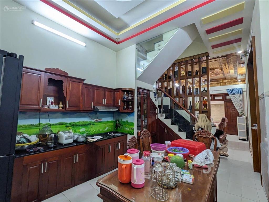 104m 2 mặt tiền giá sau giảm chỉ còn 6,7 tỷ