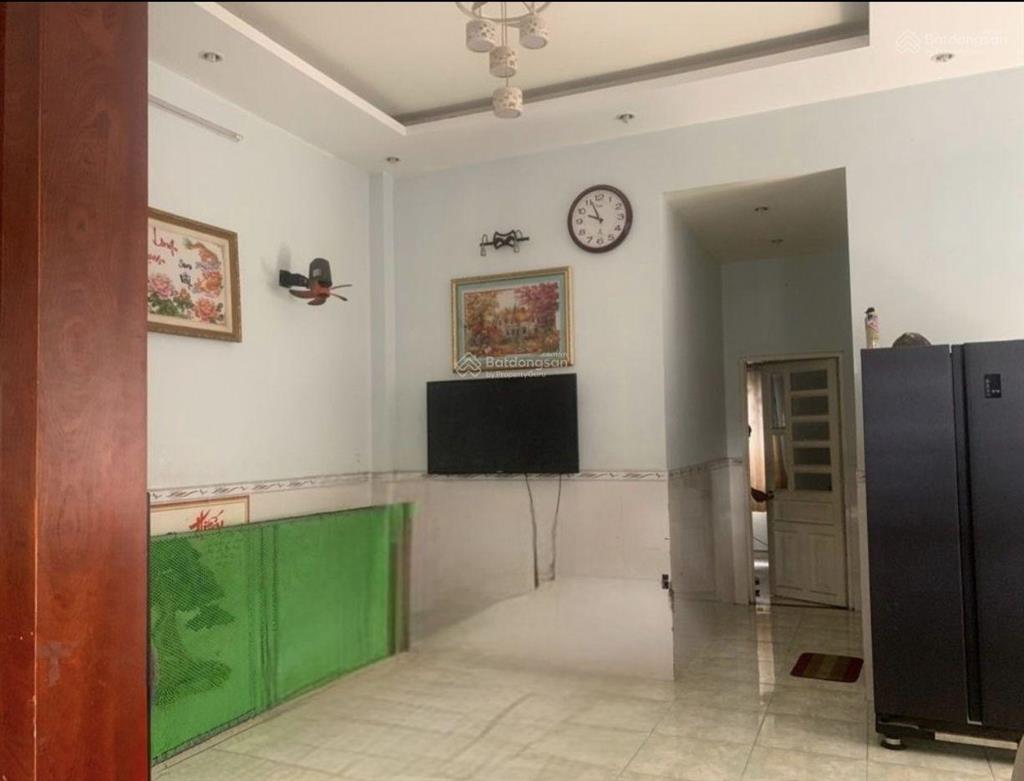 Hàng hiếm dĩ an  đất rộng tặng nhà  ngang khủng 9m
