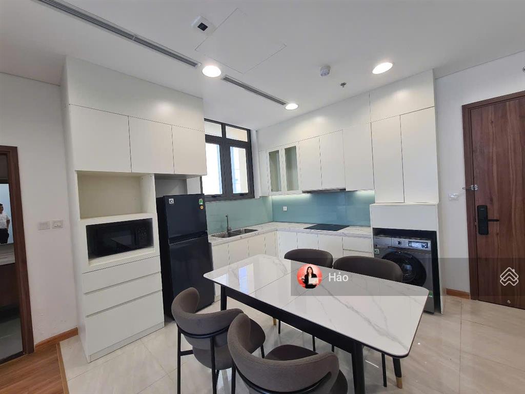 Cho thuê căn hộ brg diamond 25 lê văn lương. 104m2, 3pn, full đồ. giá 25.5tr/th. view h. đạo thúy