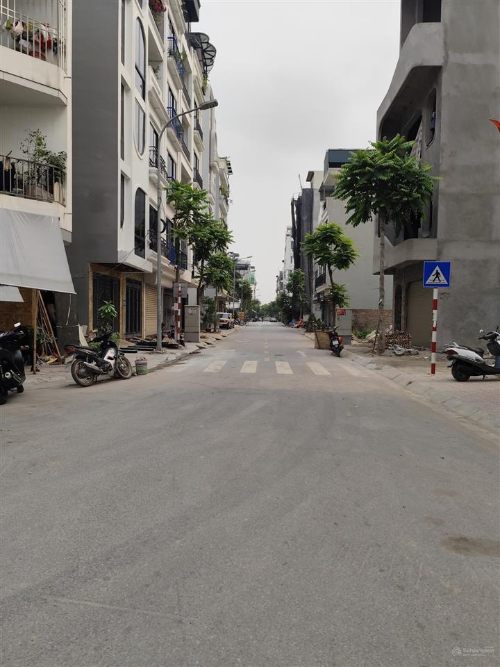 Bán đất tái định cư ngọc thụy 50m², mt 5m giá 16,9 tỷ ôtô tránh kinh doanh .