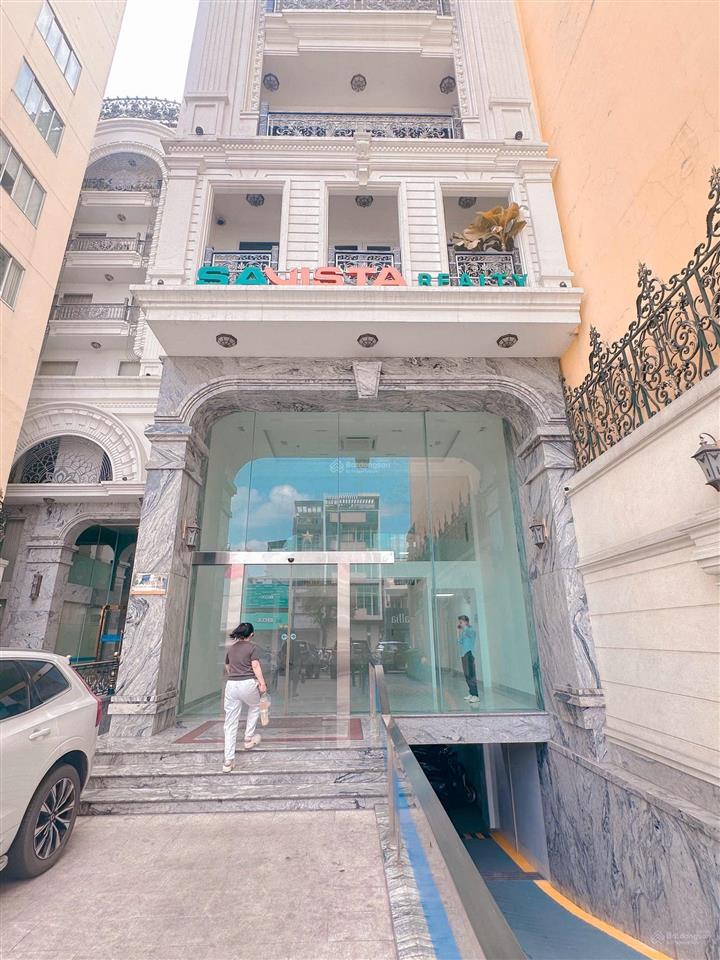 Cho thuê mặt bằng trệt tòa nhà 90 lê văn duyệt, 80 m2 làm showroom, văn phòng đại diện