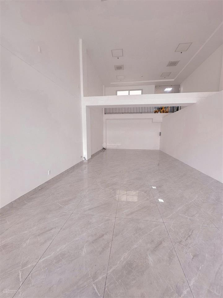 Cho thuê mặt bằng trệt tòa nhà 90 lê văn duyệt, 80 m2 làm showroom, văn phòng đại diện