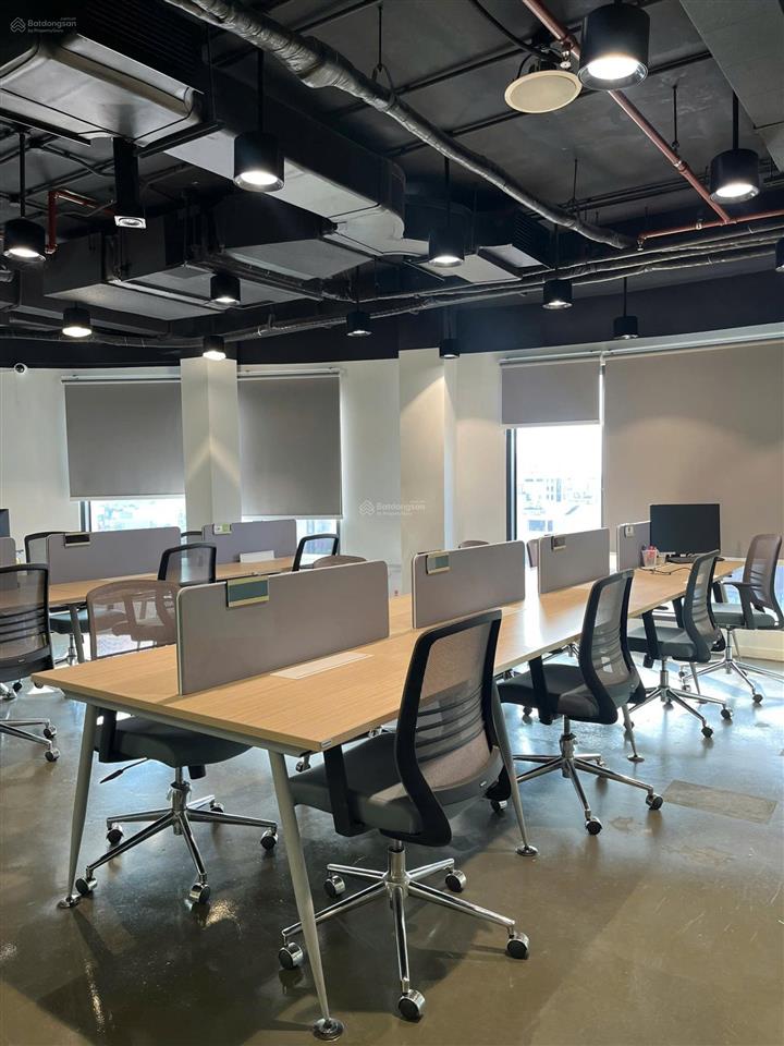 Cho thuê chỗ ngồi làm việc trọn gói sài gòn pear