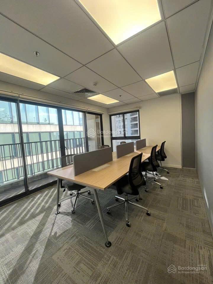 Cho thuê chỗ ngồi làm việc trọn gói sài gòn pear