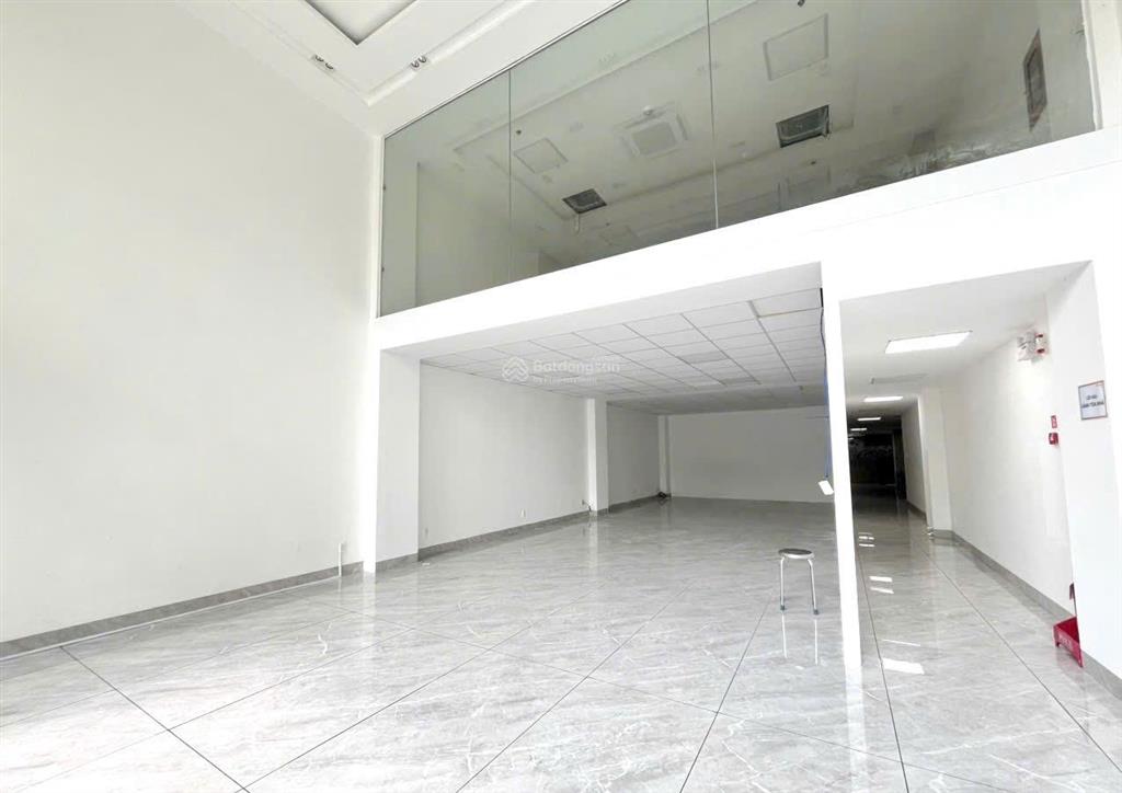 Chính chủ cho thuê mặt bằng văn phòng tòa nhà savista lê văn duyệt