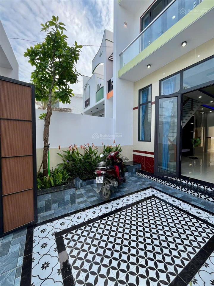 Cần bán gấp căn nhà 5*17 giá 1 tỷ 450 triệu