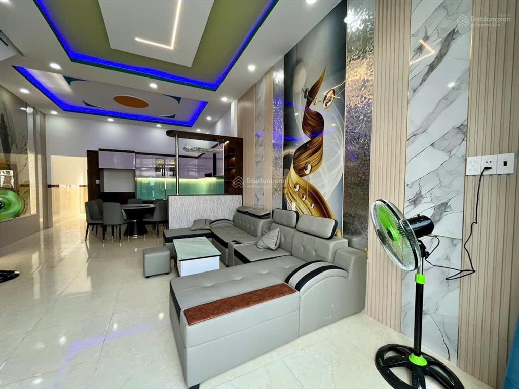 Cần bán gấp căn nhà 5*17 giá 1 tỷ 450 triệu