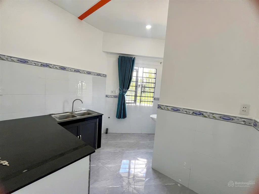 Cần bán gấp căn nhà 1 trệt 1 lầu 2 mặt tiền kinh doanh