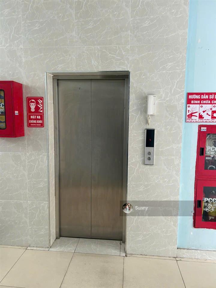 Building ngay phổ quang gần sân bay (16x17m) hiếm, ctxd hầm 7t, hdt 300tr/th, 60 tỷ tl mạnh