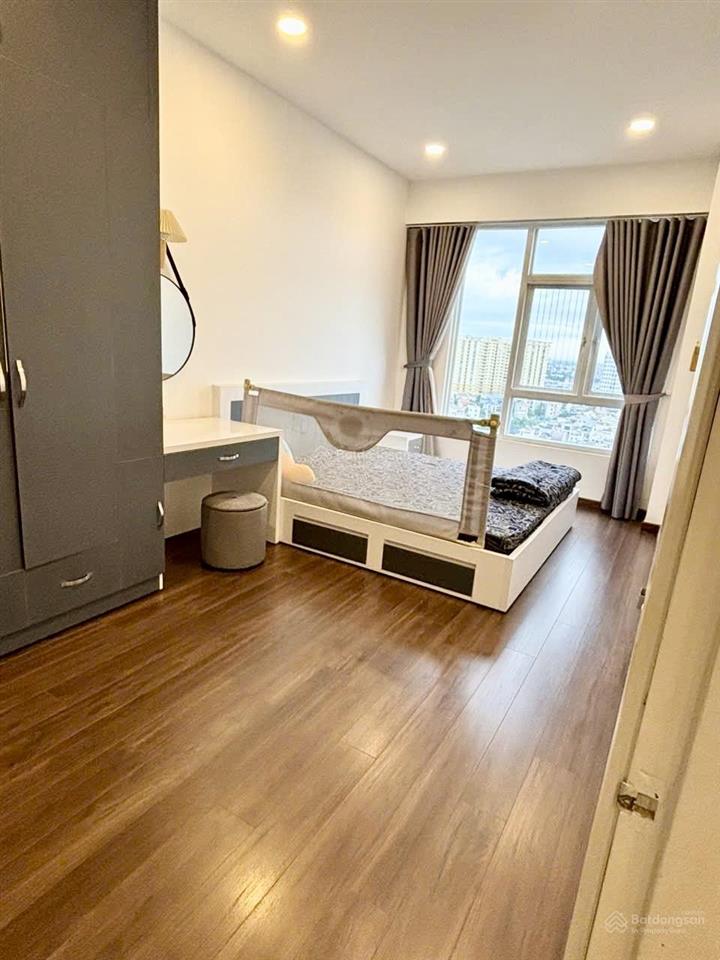 Chính chủ gửi bán ch parcspring 3pn2wc 91m2 giá từ 5.6  5.750 tỷ. sổ hồng riêng công chứng ngay