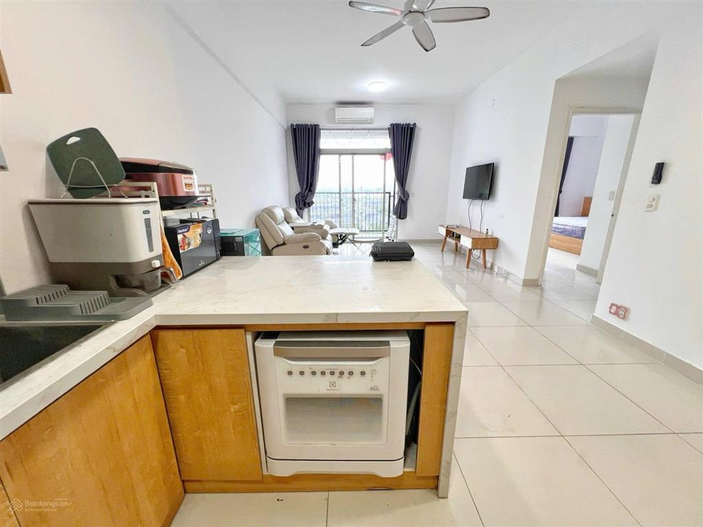 Chính chủ gửi bán ch parcspring 3pn2wc 91m2 giá từ 5.6  5.750 tỷ. sổ hồng riêng công chứng ngay