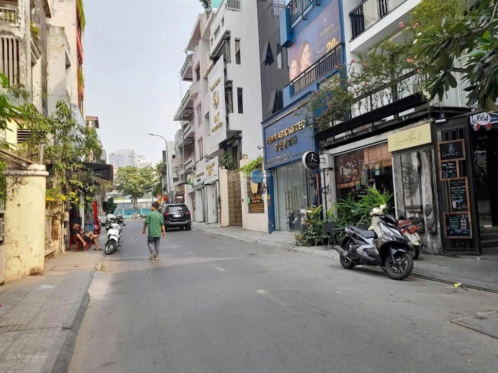 Bán nhà thạch thị thanh 124m²  mặt phố  ngang 6m  ngay công viên lê văn tám giá 63.5 tỷ