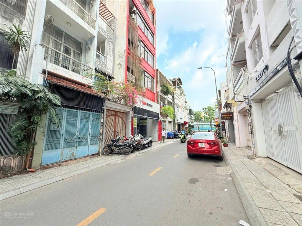 Bán nhà thạch thị thanh 124m²  mặt phố  ngang 6m  ngay công viên lê văn tám giá 63.5 tỷ