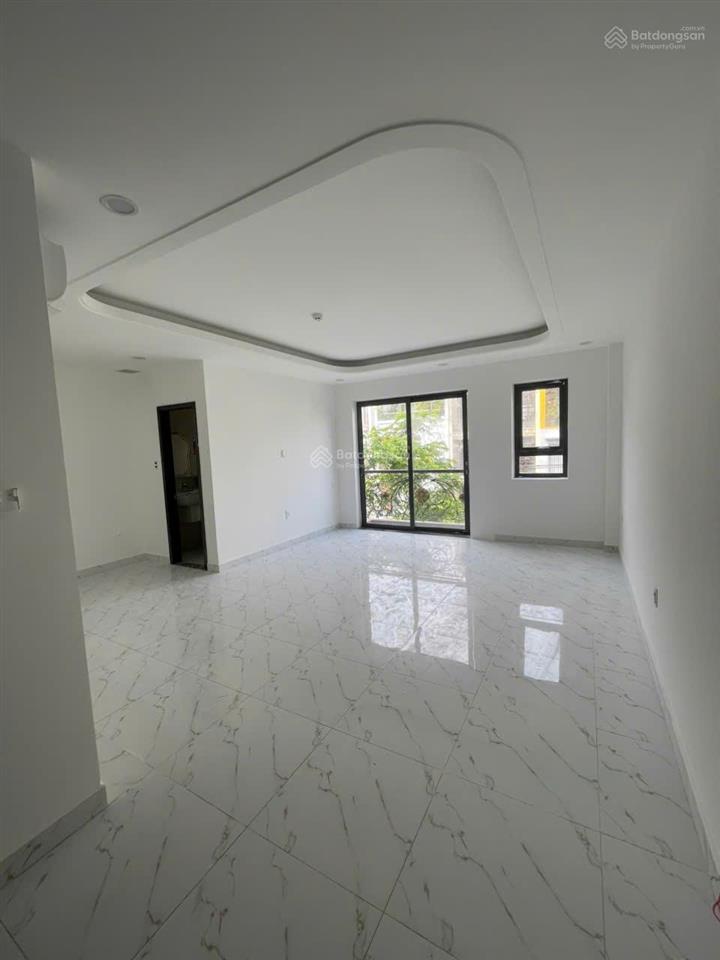 Cho thuê nhà phố hưng gia 6x18,5m. hầm + trệt + lửng + 3 lầu + sân thượng, thang máy