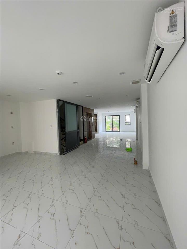 Cho thuê nhà phố hưng gia 6x18,5m. hầm + trệt + lửng + 3 lầu + sân thượng, thang máy