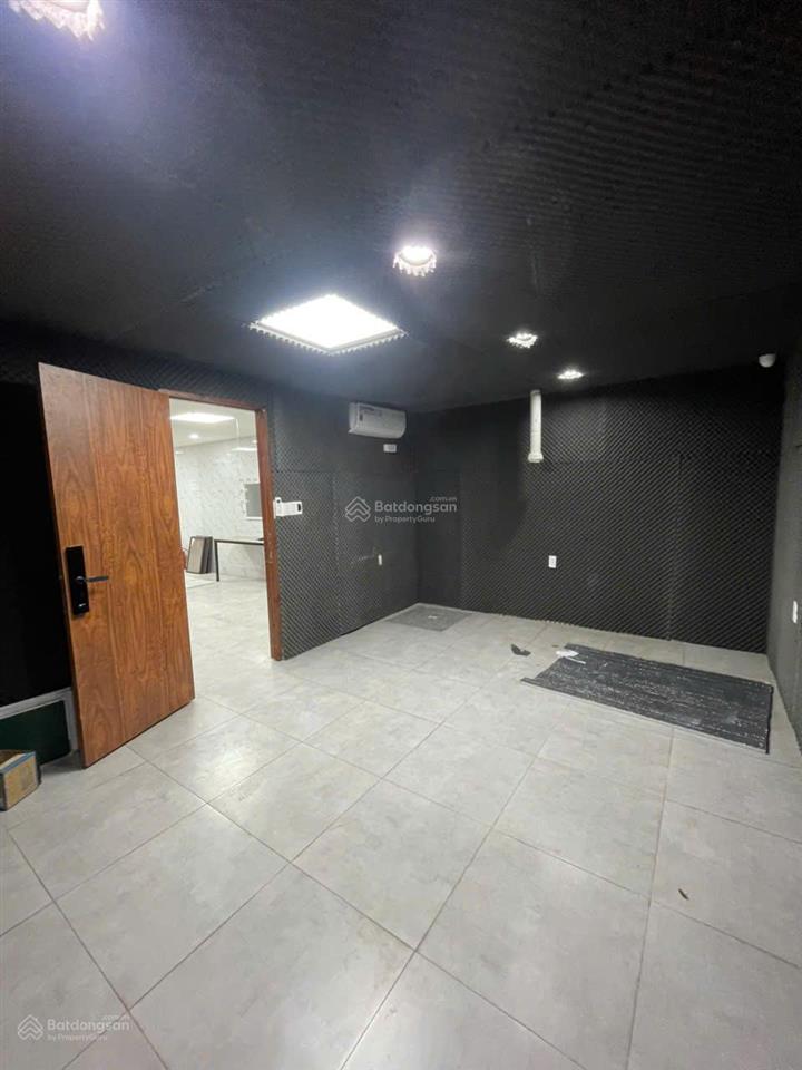 Cho thuê nhà phố hưng gia 6x18,5m. hầm + trệt + lửng + 3 lầu + sân thượng, thang máy