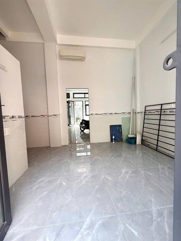 Đối diện cityland lotte mart p. 16 gò vấp. dt 5.8x12m, 4 tầng. giá 10 tỷ