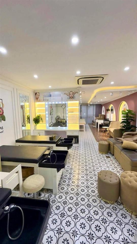 Bán nhà mặt phố nguyễn du hai bà trưng 142m2, mt 6.8m  chỉ 700tr/m kinh doanh, vỉa hè, xây toà!