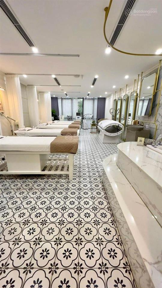 Bán nhà mặt phố nguyễn du hai bà trưng 142m2, mt 6.8m  chỉ 700tr/m kinh doanh, vỉa hè, xây toà!