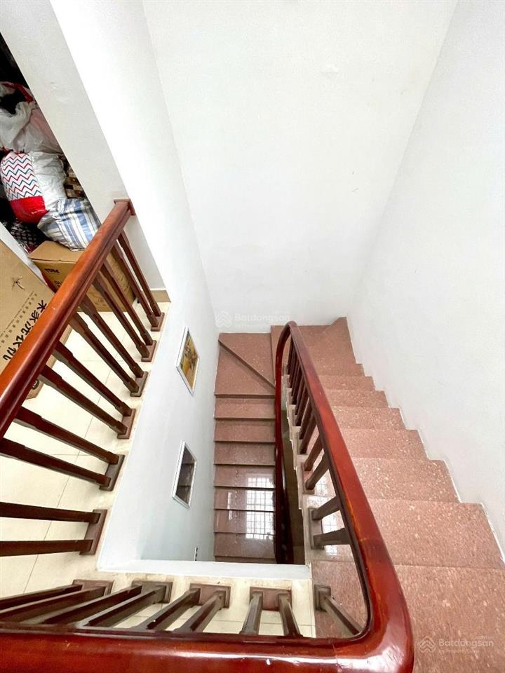 Bán nhà mặt phố nguyễn trường tộ ba đình 133m2 x 6 tầng x mt 6.5m  89 tỷ vỉa hè kd. 0368 176 ***